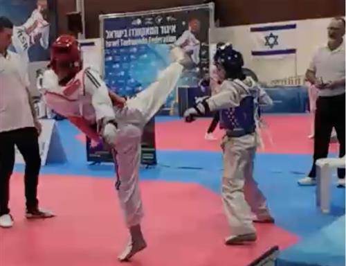 שיעור ניסיון בחוג הטאקוואנדו