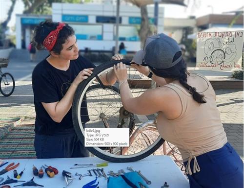 פופ-אפ תיקוני אופניים בשכונה