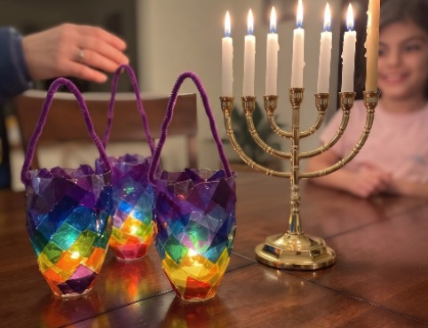 סדנת יצירת עששיות לקראת חנוכה