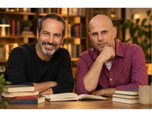 העבריות מארחות-שחר קמיניץ ואופיר עוז