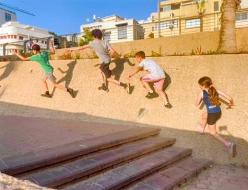 מחנה פארקור- למוזמנים בלבד