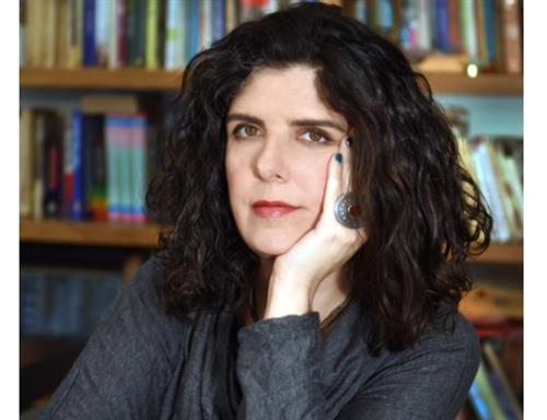 העבריות מארחות את נעה ידלין