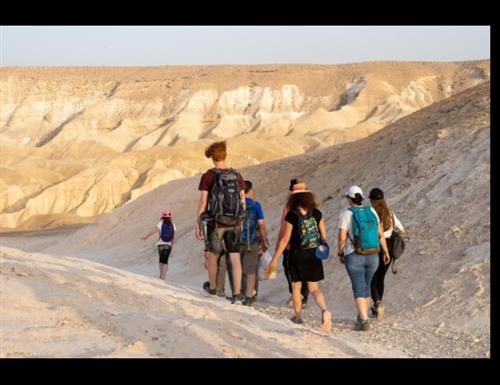 טיול לילה לנחל חווארים