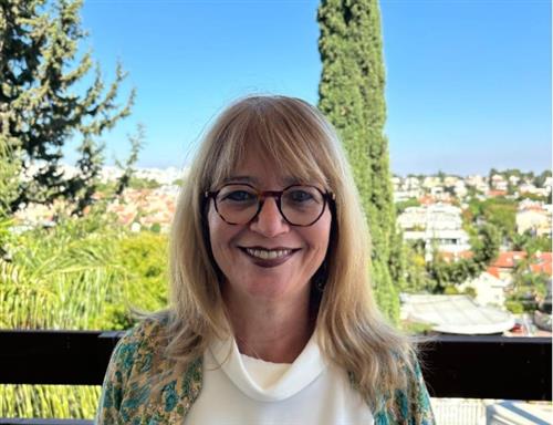 "הכל אני יכול?-נלמד לבקש ולא רק לתת...