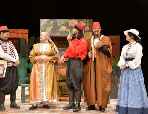 הצגה בערבית: المريض الوهمي