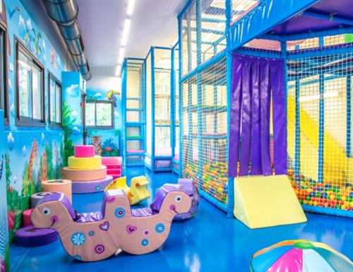 המשחקייה של בית קמחי - בוקר