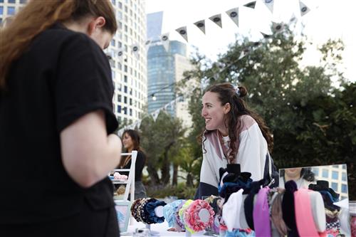 שוק עולים: לילה לבן בכיכר גבעון