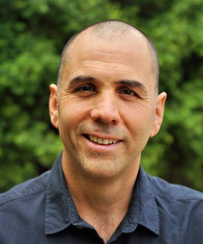 מכללת מיטשל: יהודה עמיחי