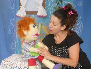 שעת סיפור עם טל דינור